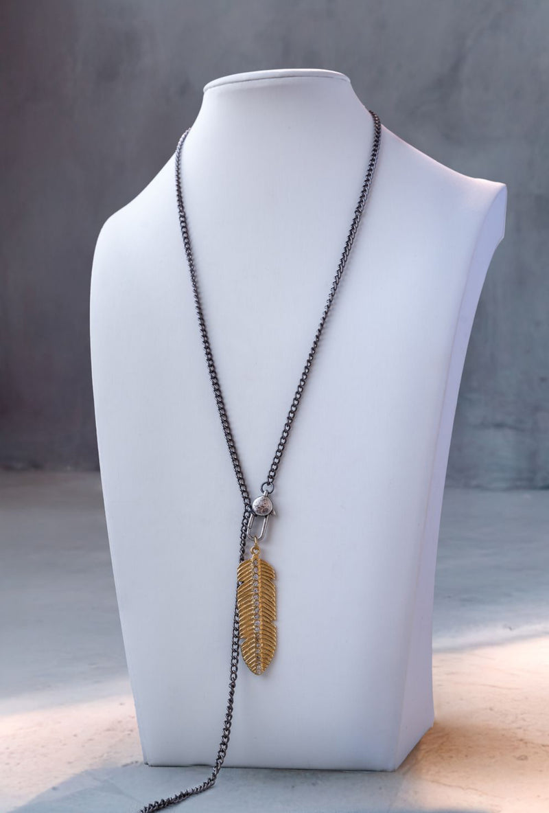 The Lariat with Hope