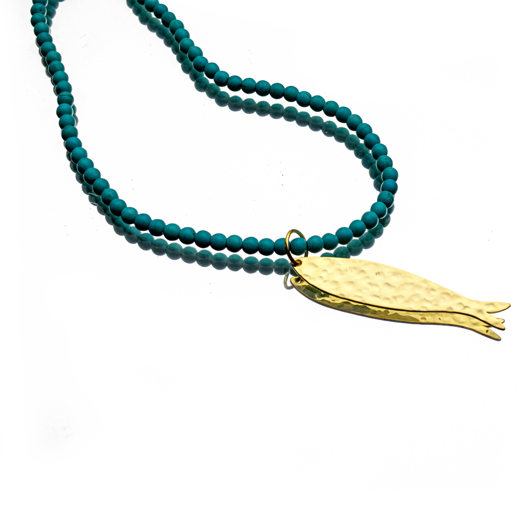 LUCKY CATCH NECKLACE
