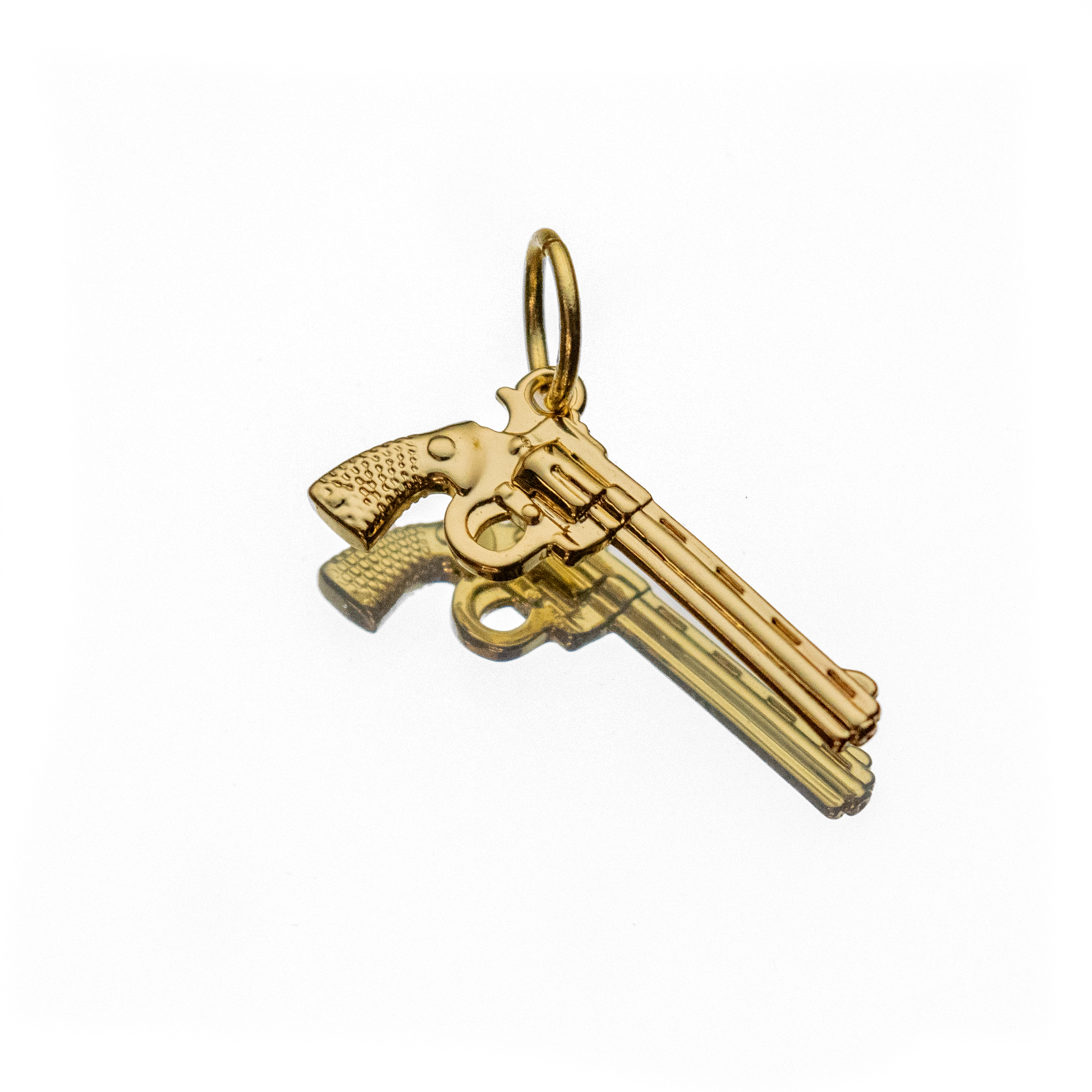 SMOKIN' GUN CHARM