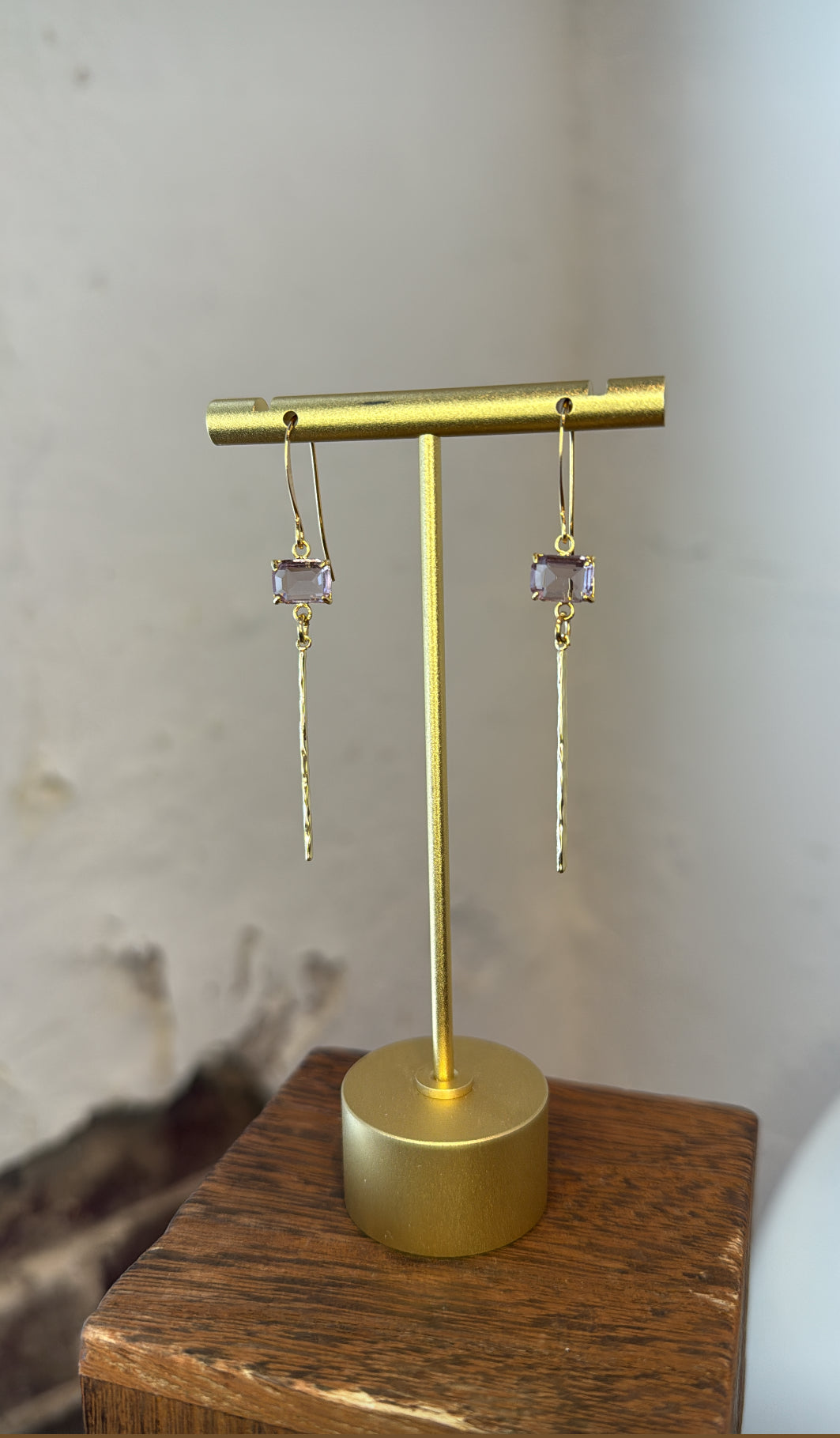 Dainty Amethyst