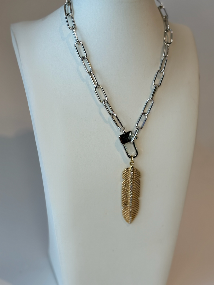 Chunky Paperclip with large Carabiner