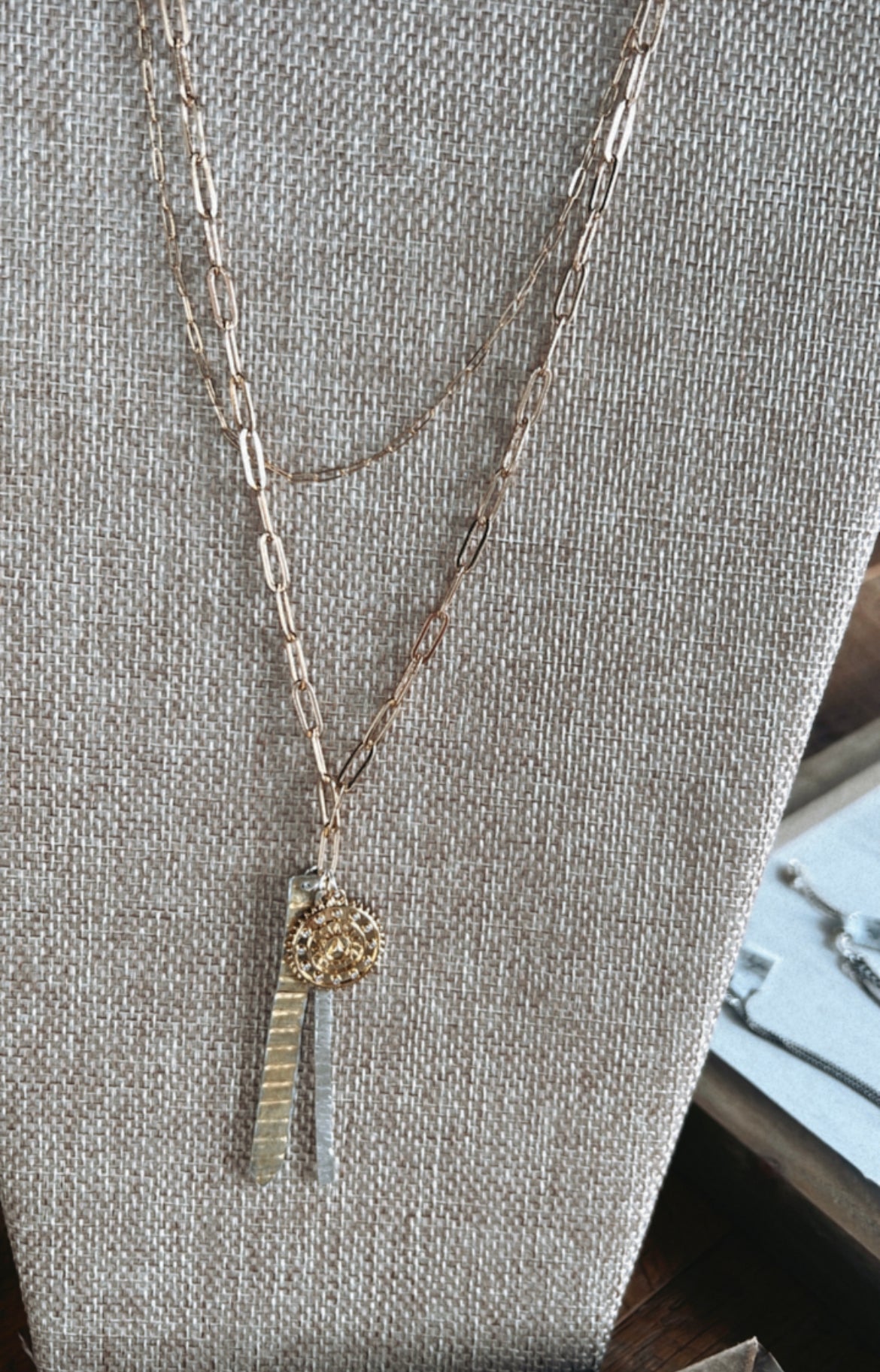 The Compass Charm BB Necklace